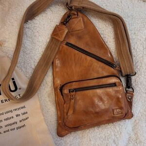 BedStu Andie Sling Bag